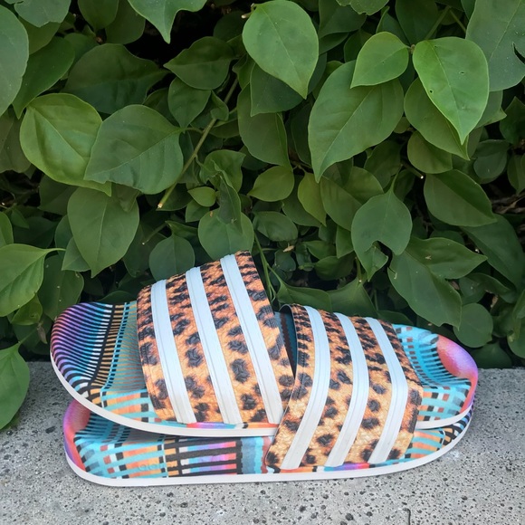 adidas leopard slides